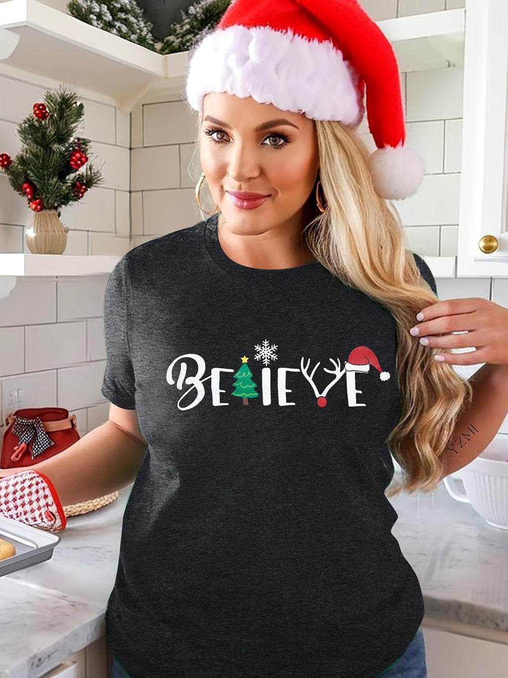 Festive Believe Letter Print Christmas Shirt for Women - Retro Holiday Short Sleeve Pullover Top, Perfect Xmas Gift!